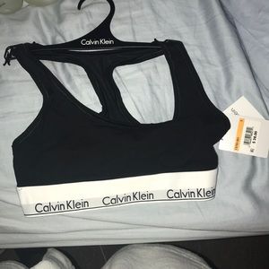 BRAND NEW CALVIN KLEIN SPORTS BRA